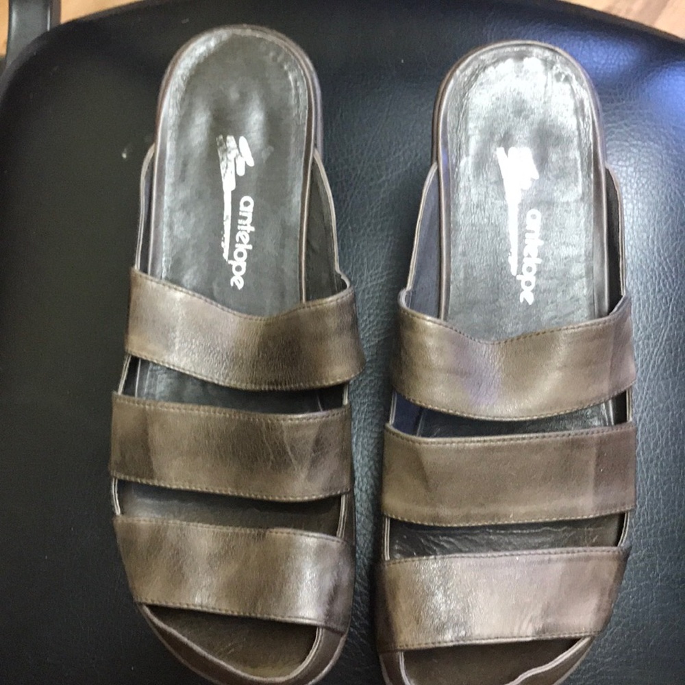 Three strap sandals